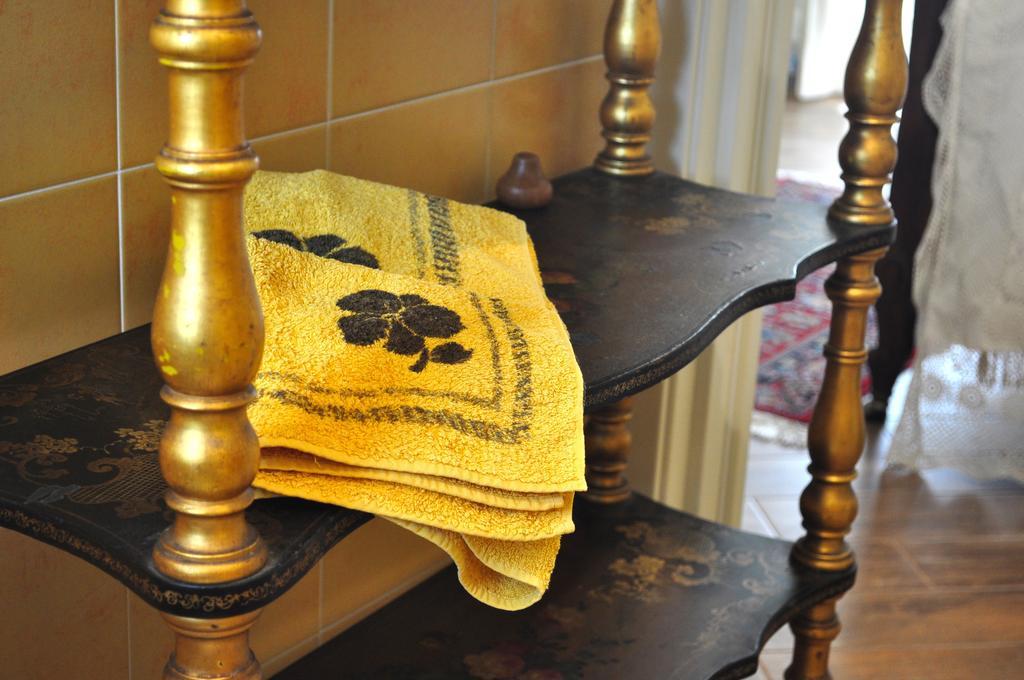 Le Macine Relais Bed & Breakfast Cairo Montenotte Exterior photo