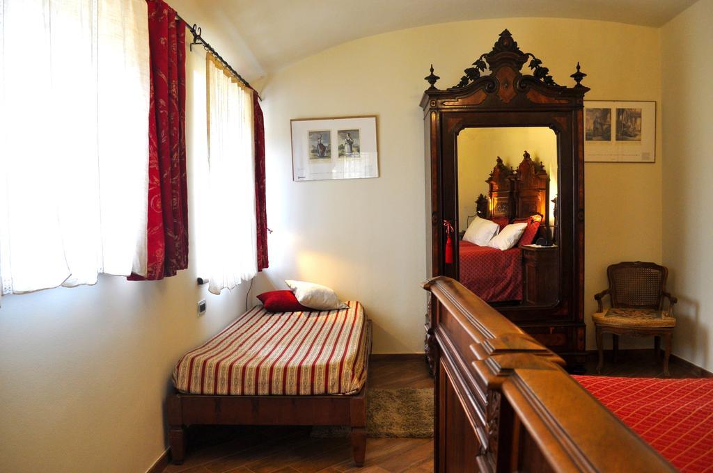 Le Macine Relais Bed & Breakfast Cairo Montenotte Exterior photo
